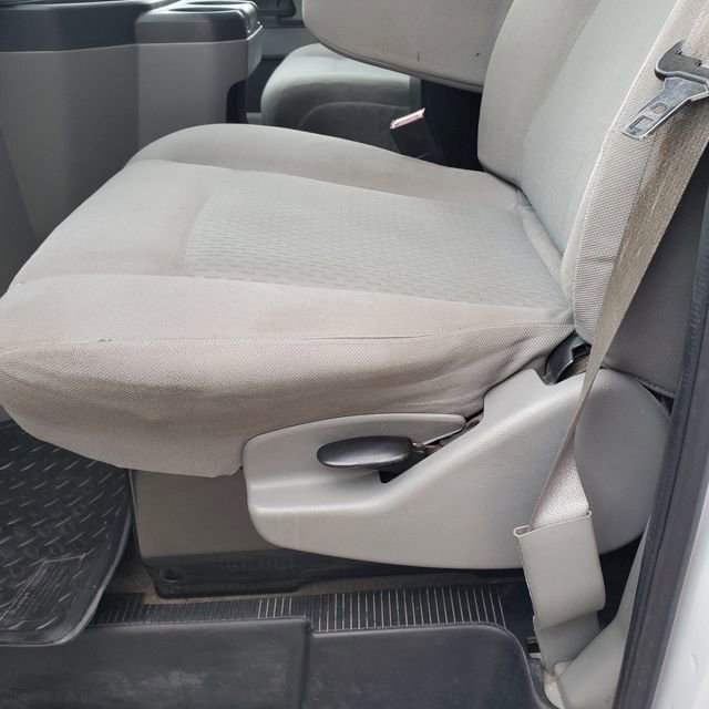 Used 2014 Ford E-150 and Econoline 150 Extended w/ Interior Upgrade Package image 19