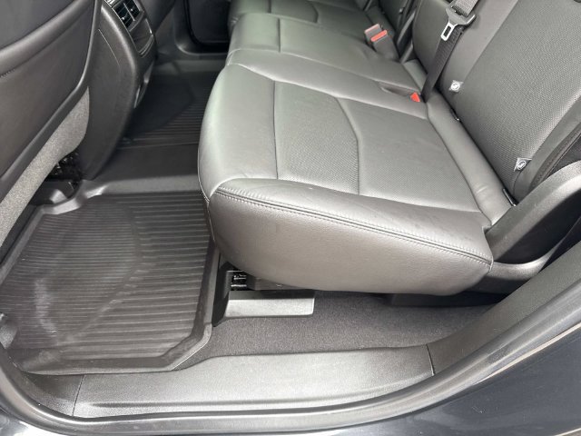 Used 2020 Cadillac XT5 Premium Luxury w/ LPO, Floor Liner Package AWD/4WD image 30