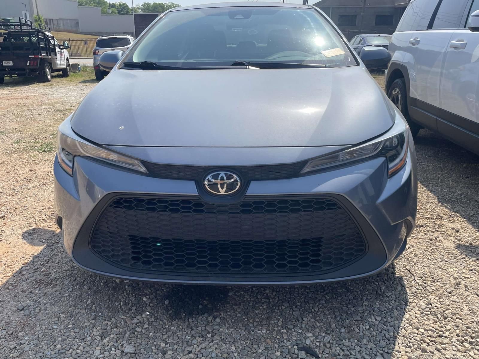 Used 2022 Toyota Corolla L FWD image 2