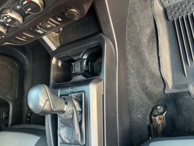 Used 2021 Toyota Tacoma TRD Off-Road image 24