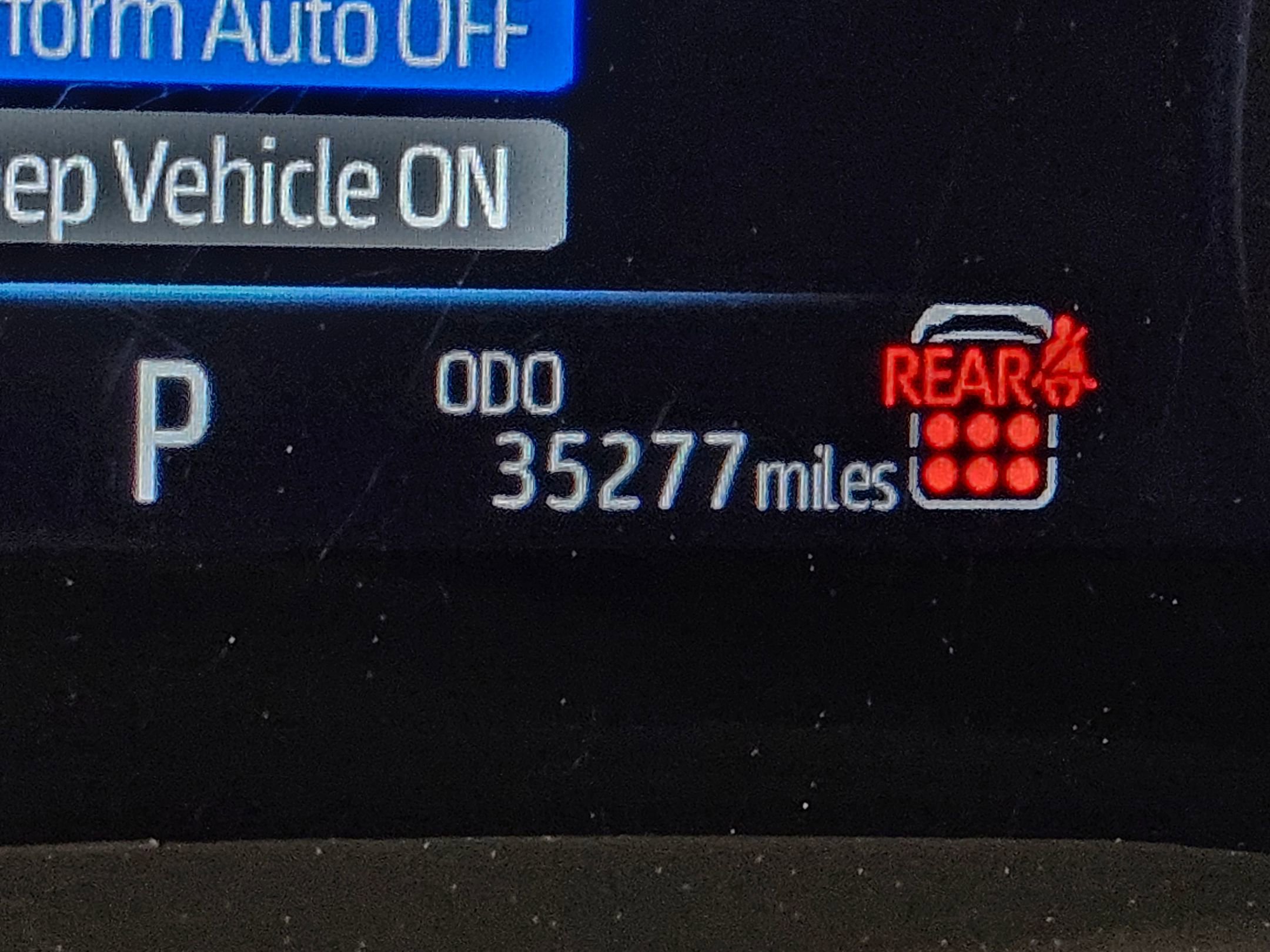 Certified 2025 Toyota Sienna XLE image 30