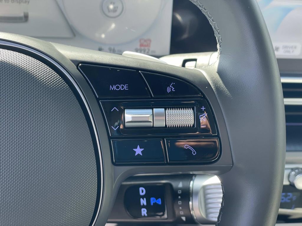 Certified 2025 Hyundai Ioniq 6 SEL image 9