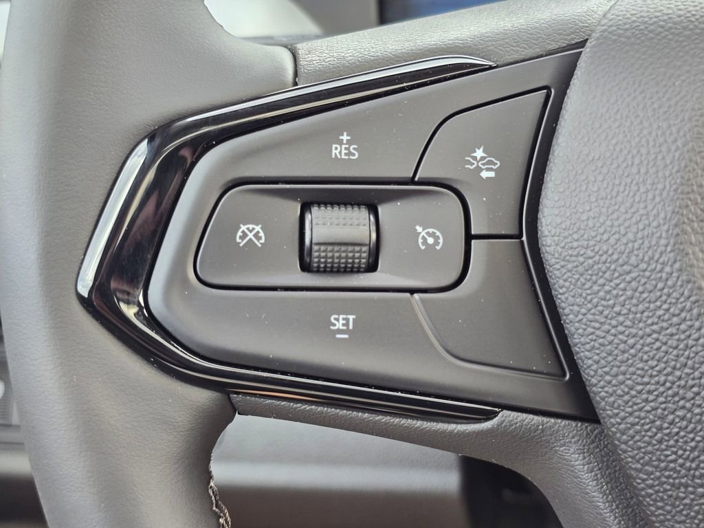 New 2027 Chevrolet Bolt RS w/ Technology Package FWD image 31