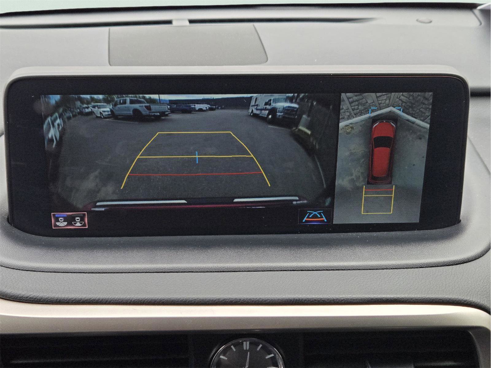 Used 2022 Lexus RX 450h AWD w/ Luxury Package image 21