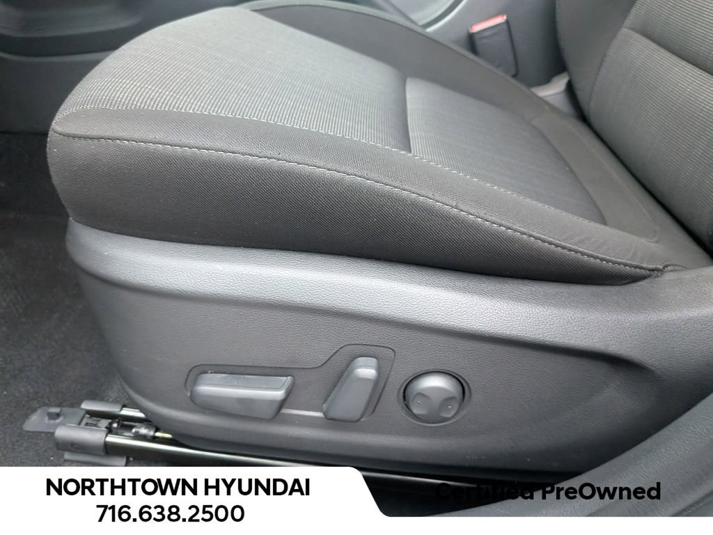 Certified 2023 Hyundai Kona SEL image 33
