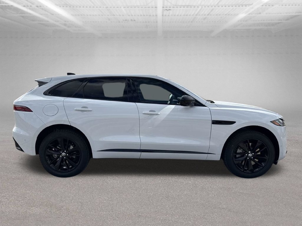 Certified 2026 Jaguar F-PACE R-Dynamic S AWD/4WD image 5