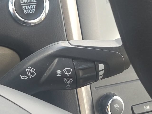 Used 2020 Ford Fusion SE FWD image 36