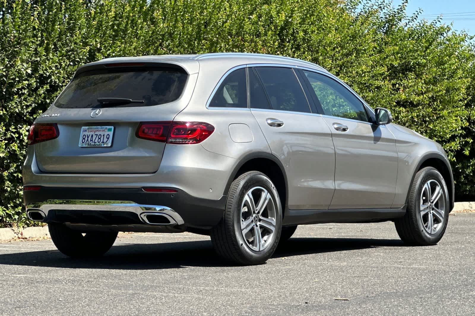 Used 2021 Mercedes-Benz GLC 300 image 3
