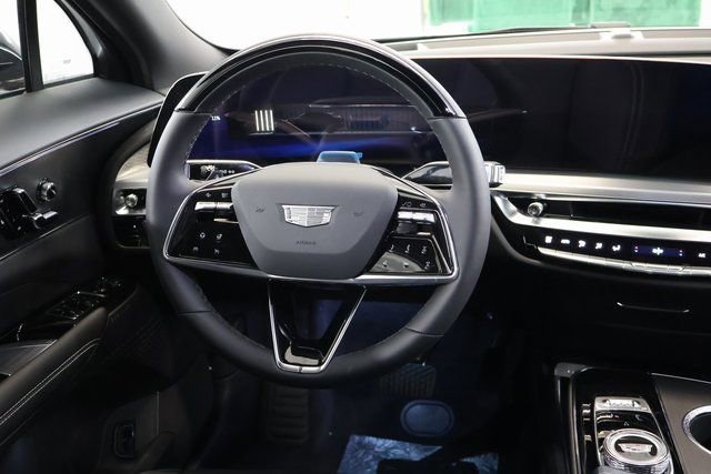 New 2026 Cadillac Lyriq Luxury image 12