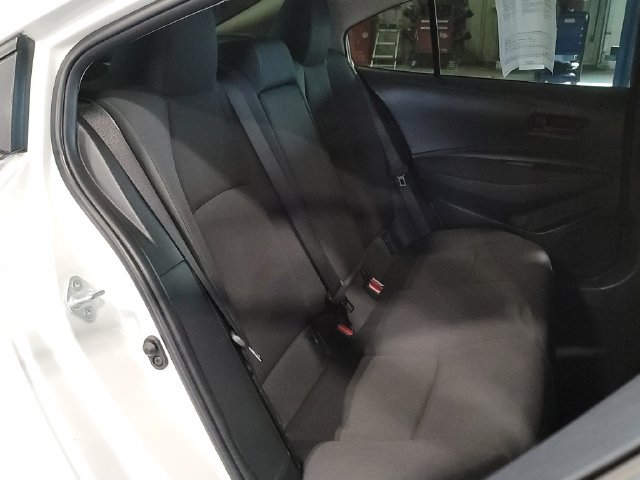Used 2022 Toyota Corolla LE FWD image 26