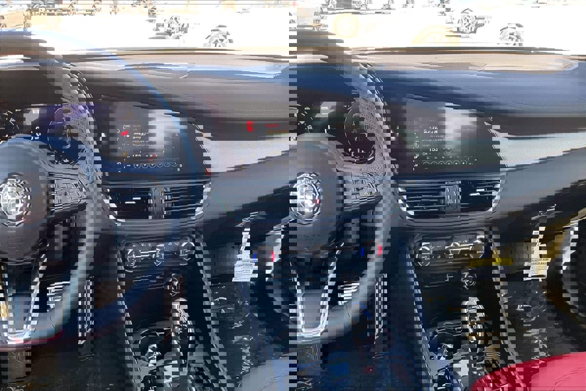 New 2026 Alfa Romeo Giulia image 7