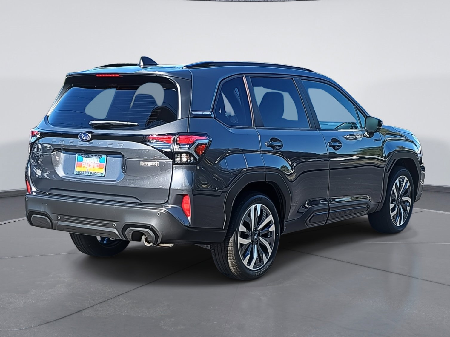 New 2025 Subaru Forester Touring image 3