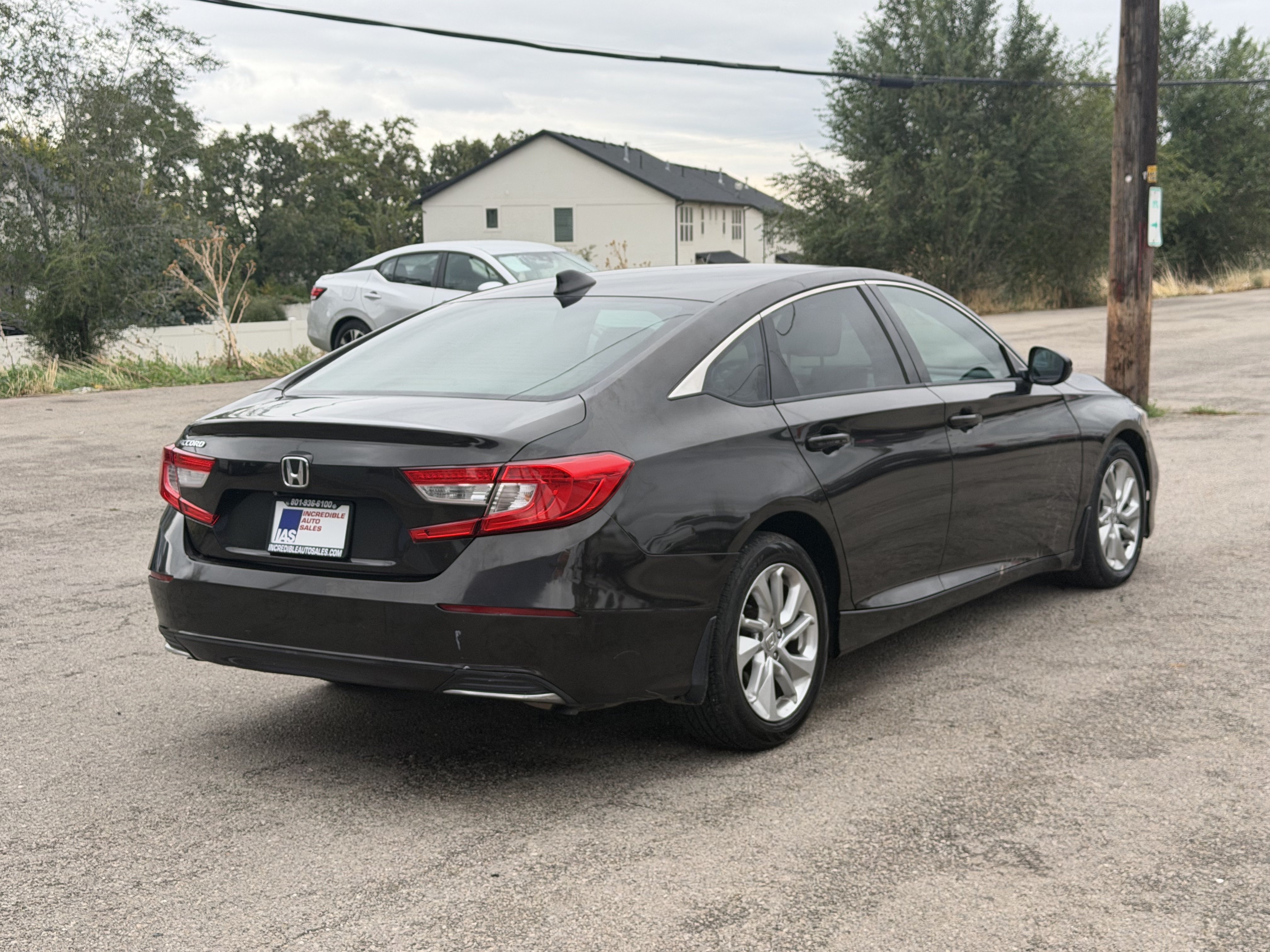 Used 2018 Honda Accord LX image 6