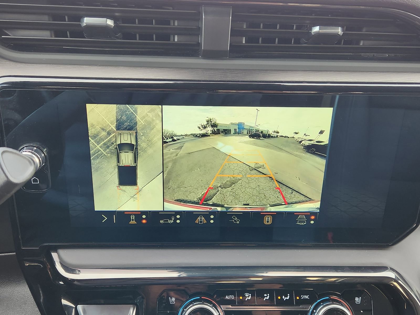 Certified 2024 GMC Sierra 2500 AT4X image 21