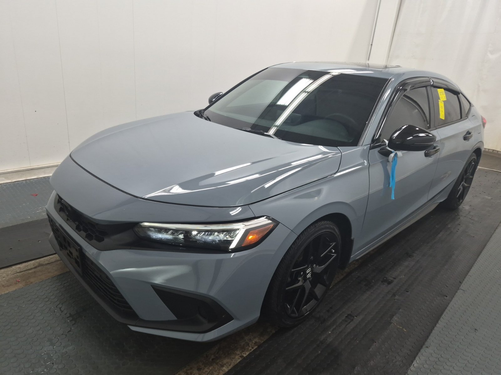 Used 2024 Honda Civic Sport Touring image 1