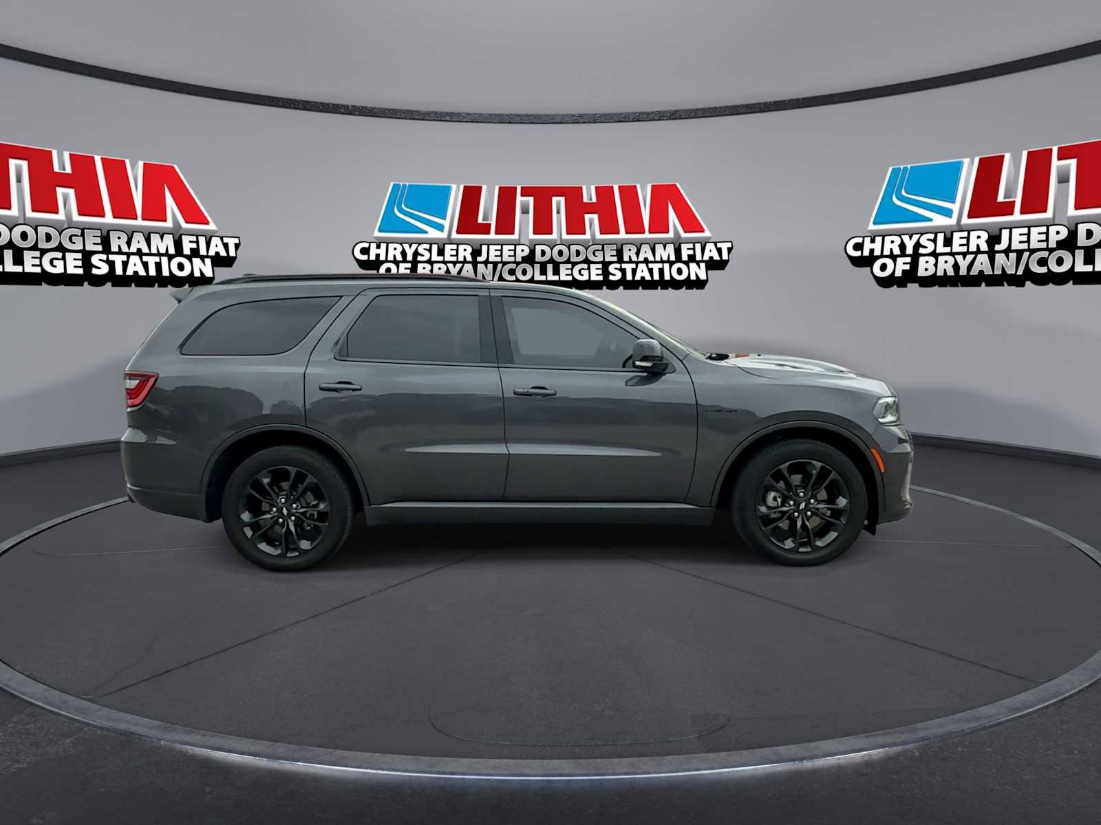 Used 2025 Dodge Durango R/T AWD/4WD image 9