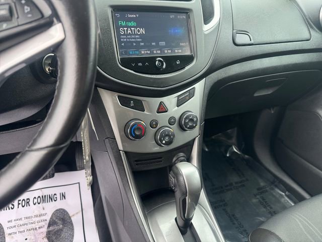 Used 2016 Chevrolet Trax LT w/ LT Convenience Package FWD image 15