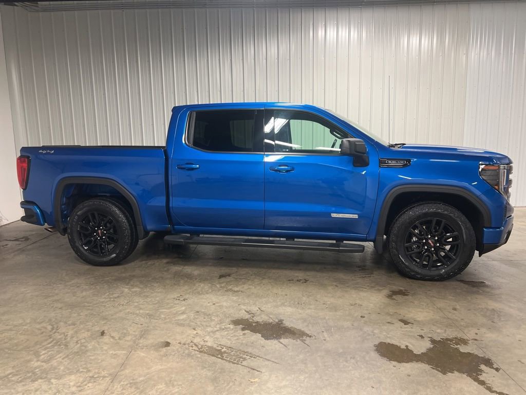 Certified 2022 GMC Sierra 1500 Elevation w/ LPO, Elevation Black Package image 2