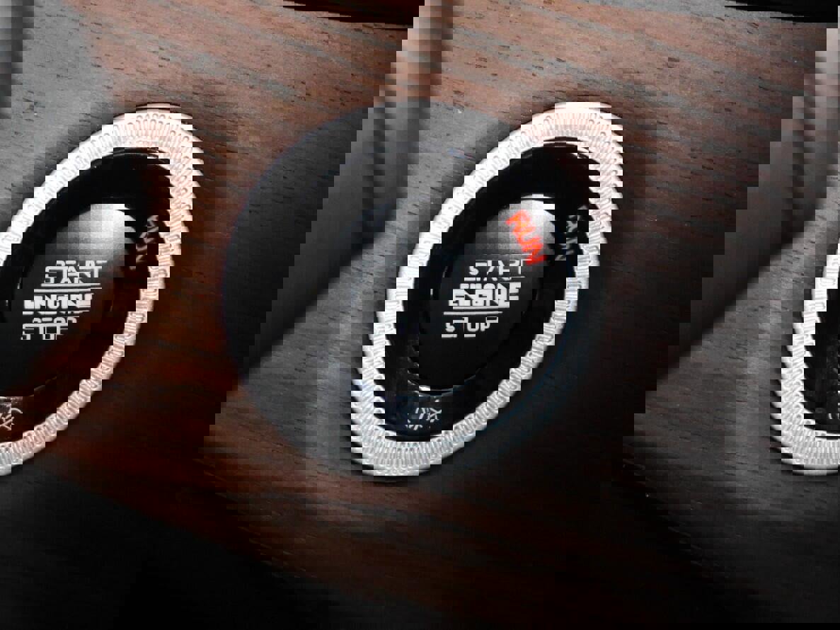 New 2025 Jeep Grand Cherokee Summit image 16