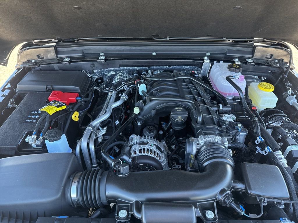 New 2026 Jeep Wrangler Sahara AWD/4WD image 32