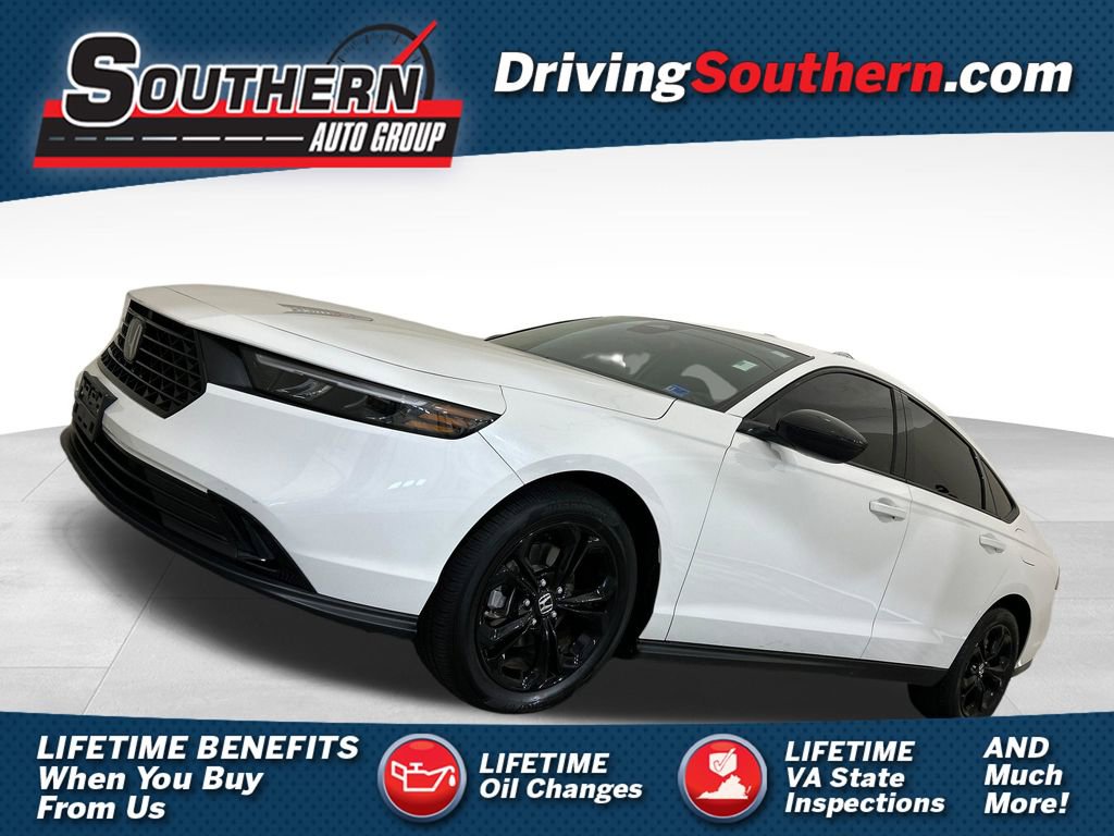 Used 2025 Honda Accord SE image 1