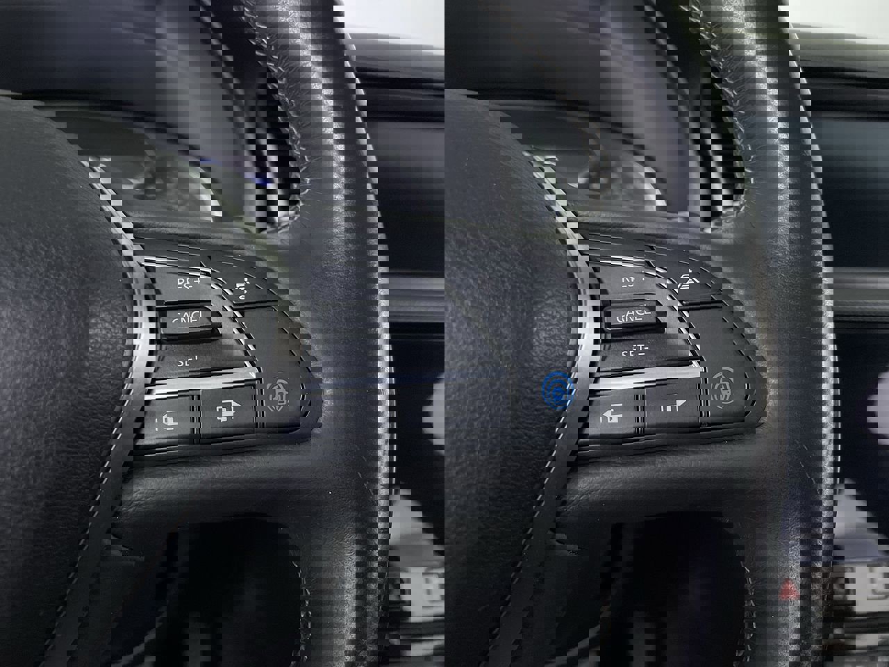 Used 2021 INFINITI QX50 Essential image 28