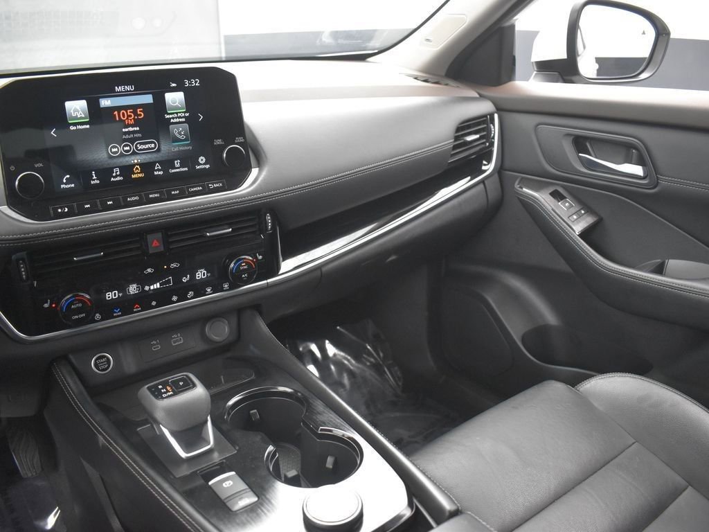 Used 2023 Nissan Rogue SL w/ SL Premium Package image 33