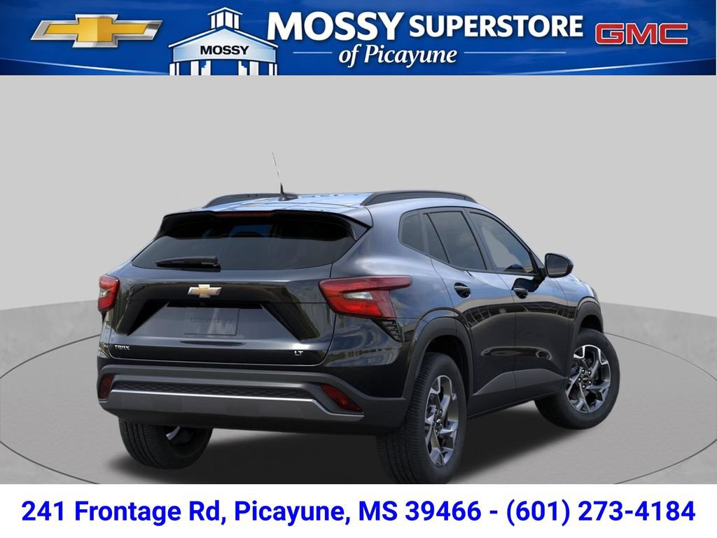 New 2026 Chevrolet Trax LT w/ Sunroof Package FWD image 4