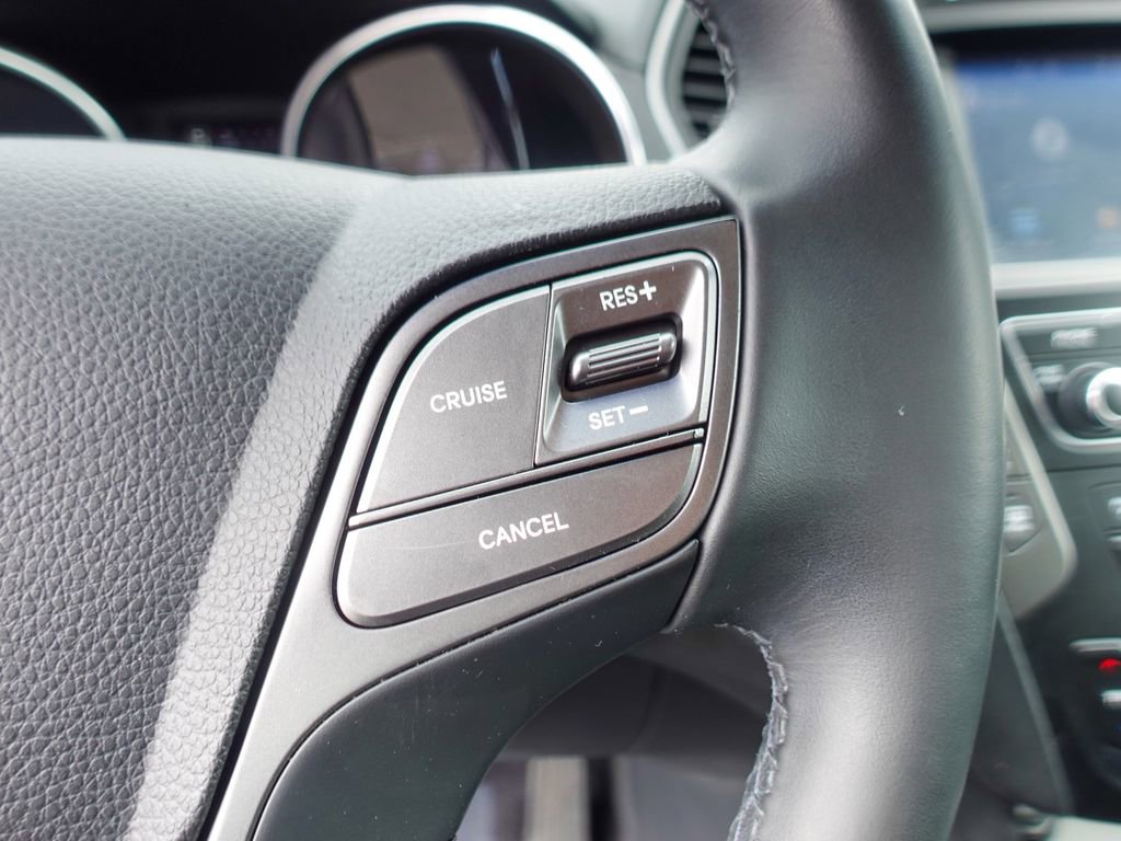 Used 2018 Hyundai Santa Fe Sport 2.0T FWD image 14