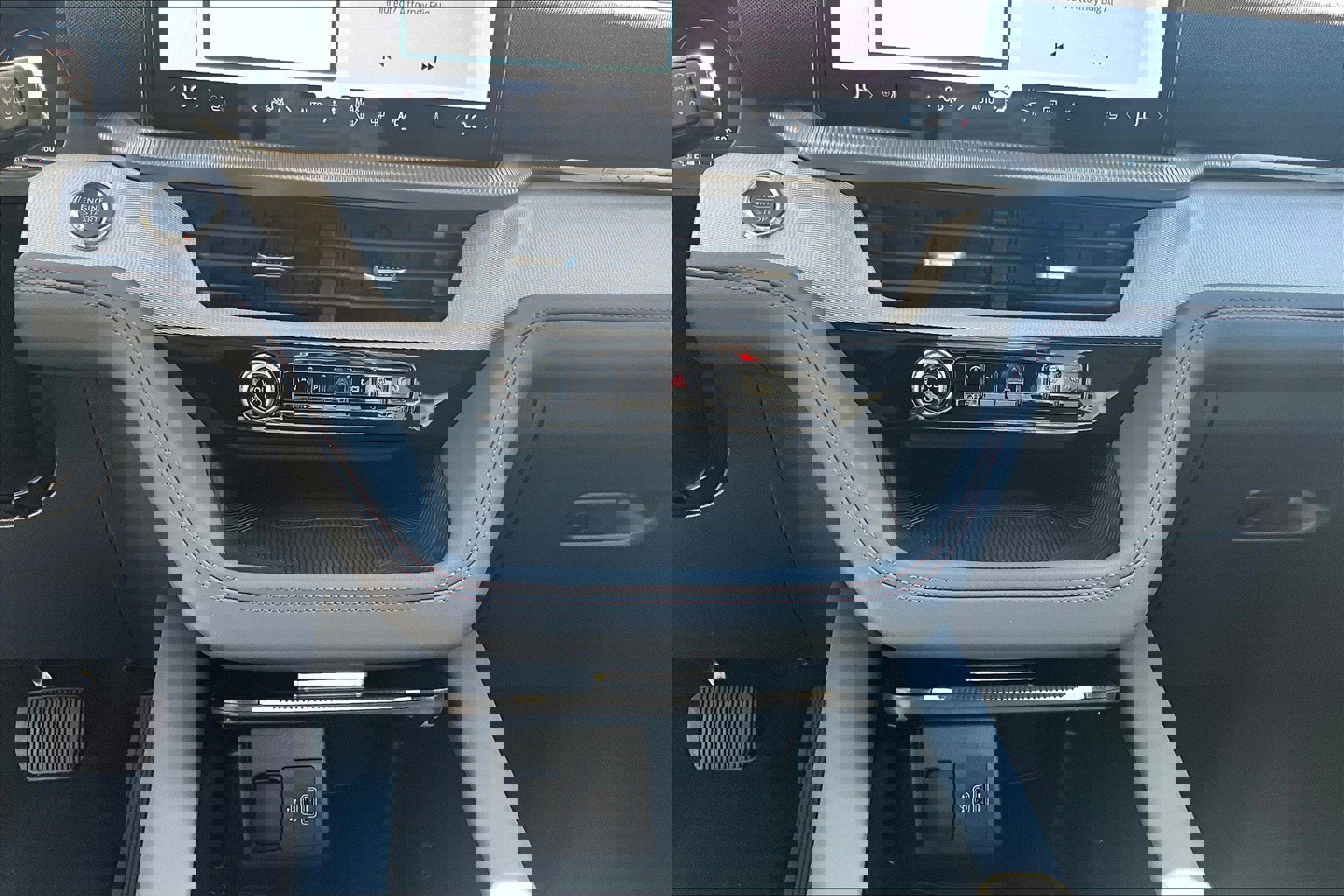 New 2025 Ford Explorer Active w/ Active Comfort Package image 21