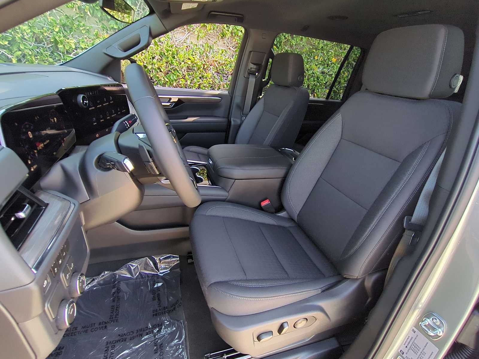 New 2026 Chevrolet Suburban LS RWD image 23