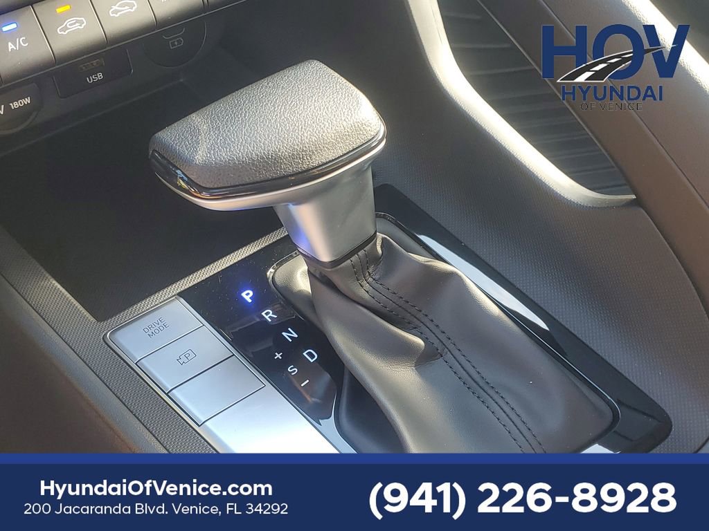 Certified 2026 Hyundai Elantra SE FWD image 32
