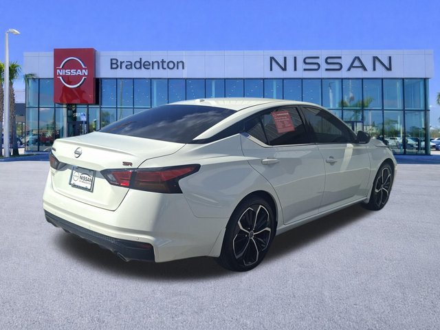 Certified 2024 Nissan Altima 2.5 SR w/ SR Premium Package FWD image 5