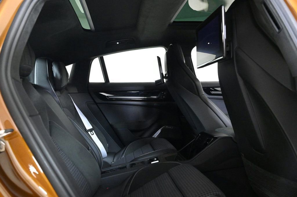 Used 2025 Porsche Panamera Turbo image 19