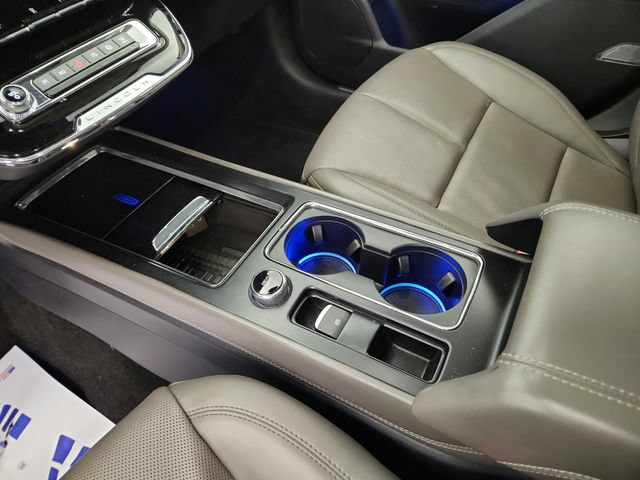 Used 2023 Lincoln Corsair Reserve w/ Equipment Group 201A AWD/4WD image 17