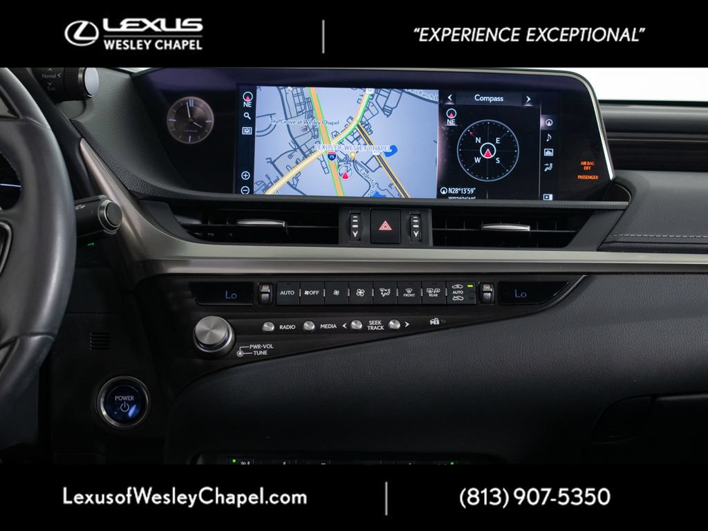 Used 2021 Lexus ES 300h Ultra Luxury w/ Accessory Package 2 FWD image 30