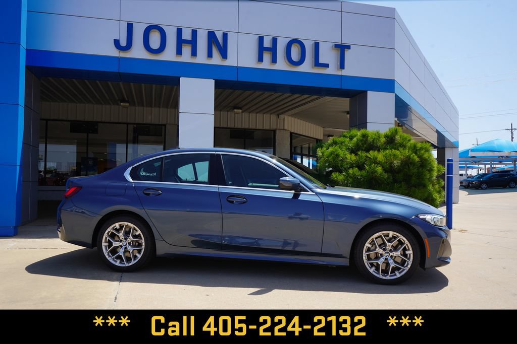 Used 2025 BMW 330i xDrive Sedan AWD/4WD image 9