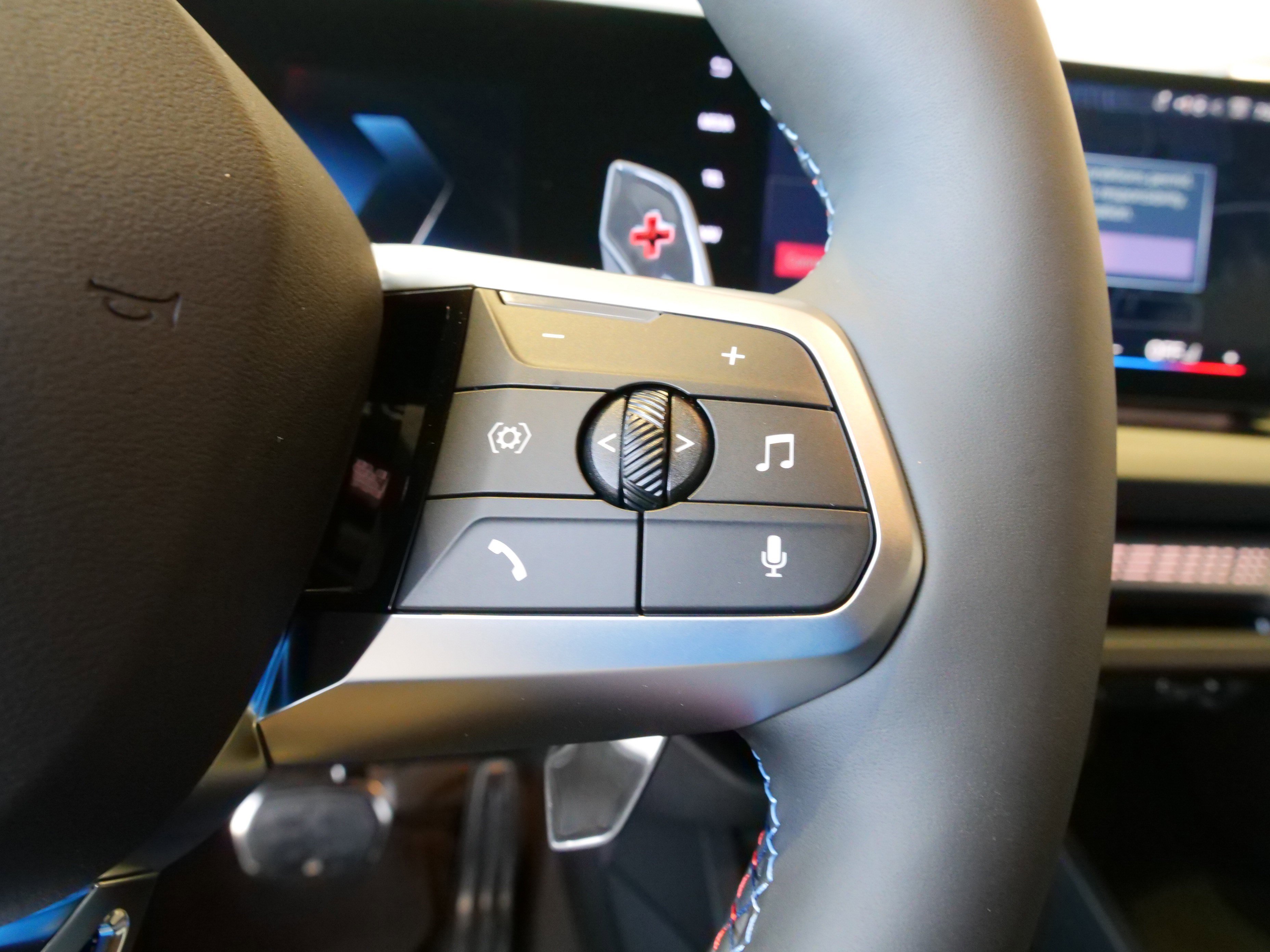 New 2026 BMW M235i xDrive w/ M Performance Package image 22