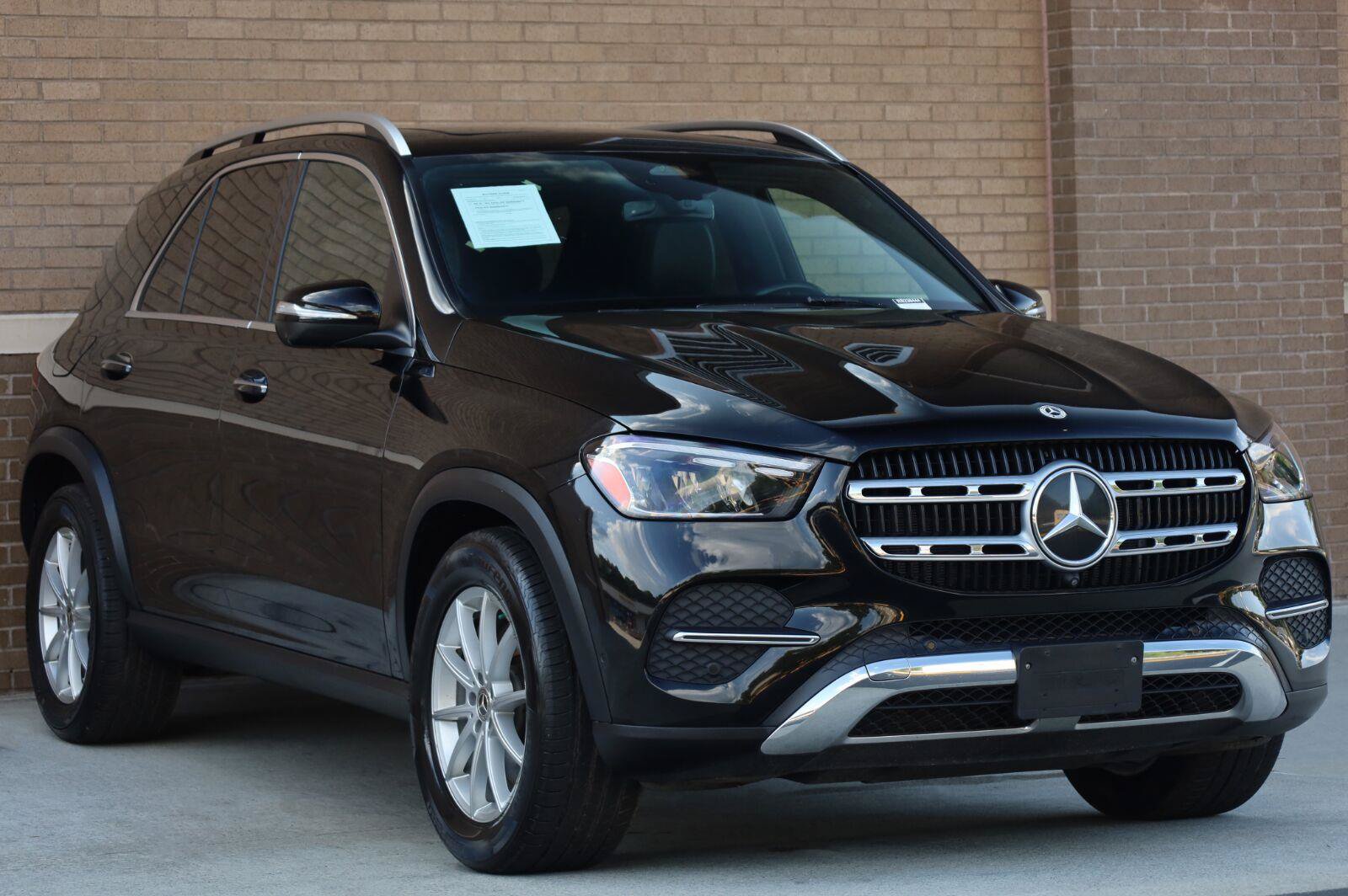 Used 2024 Mercedes-Benz GLE 450e 4MATIC image 6