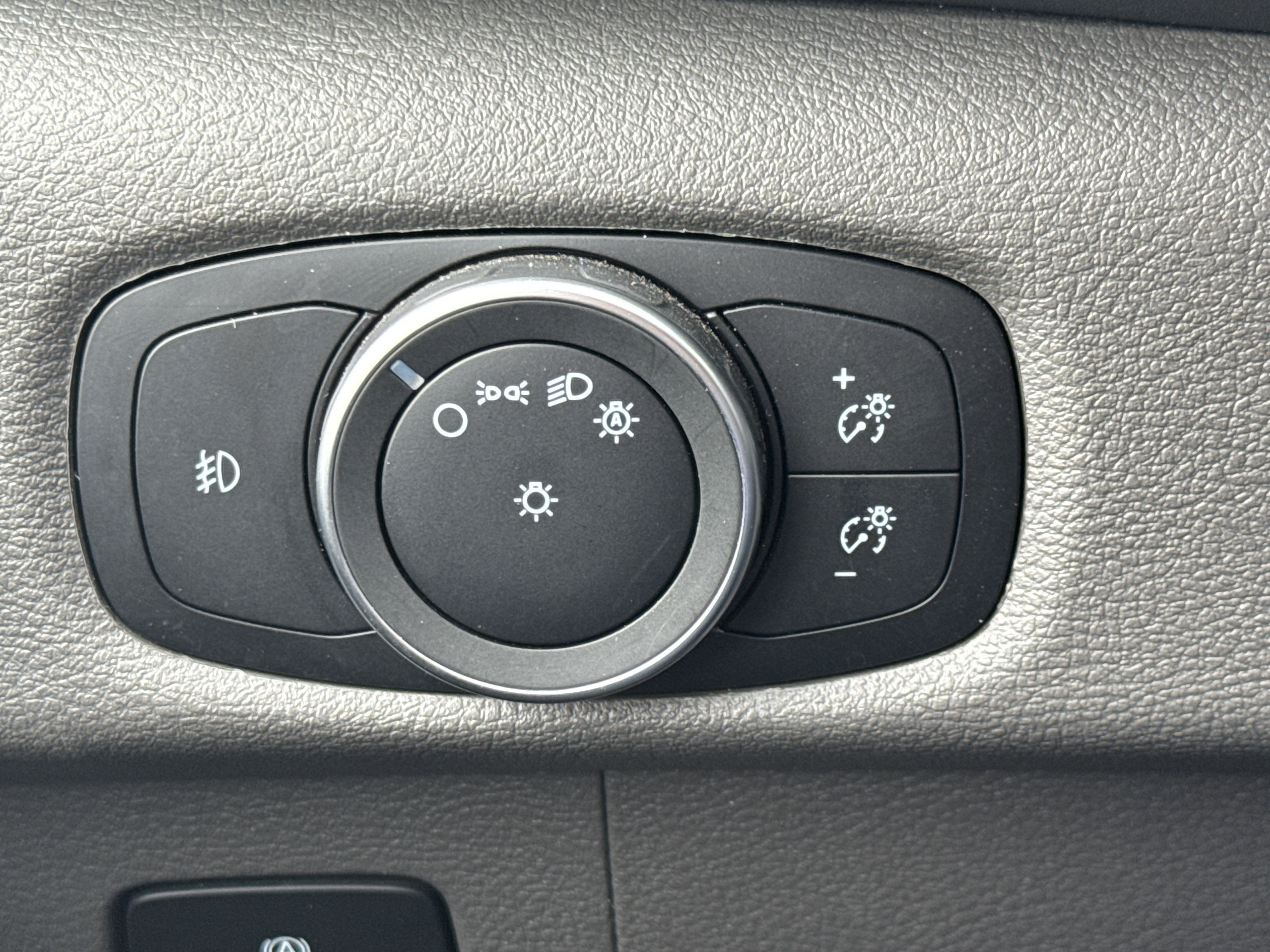 Used 2024 Ford Transit 350 XLT image 20