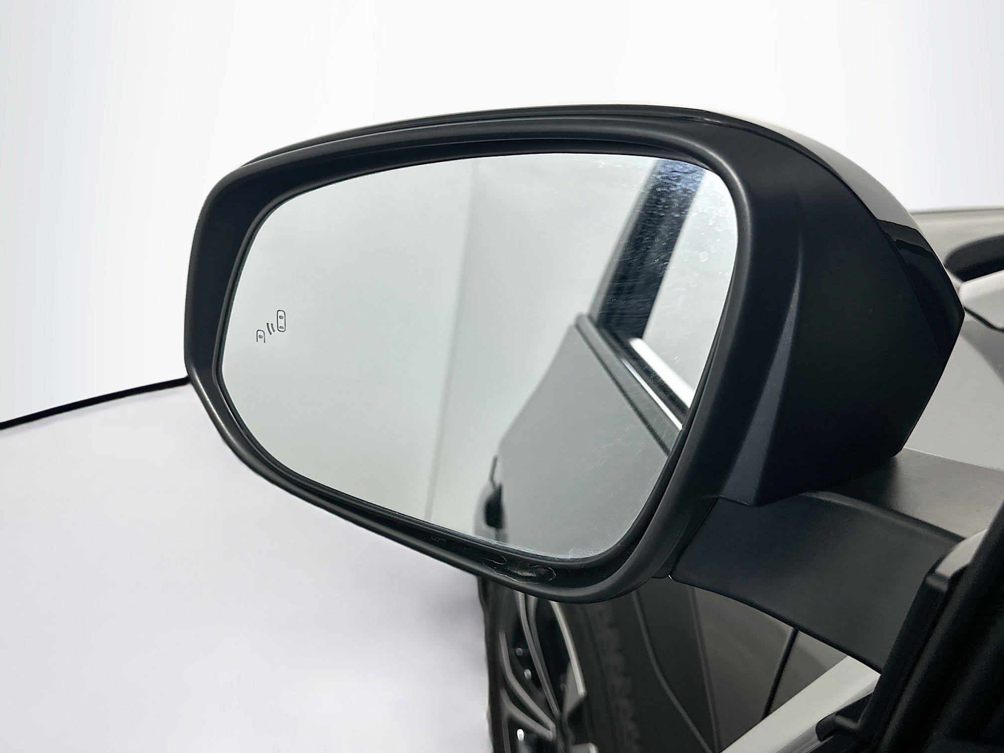 Used 2023 Subaru Solterra AWD image 16