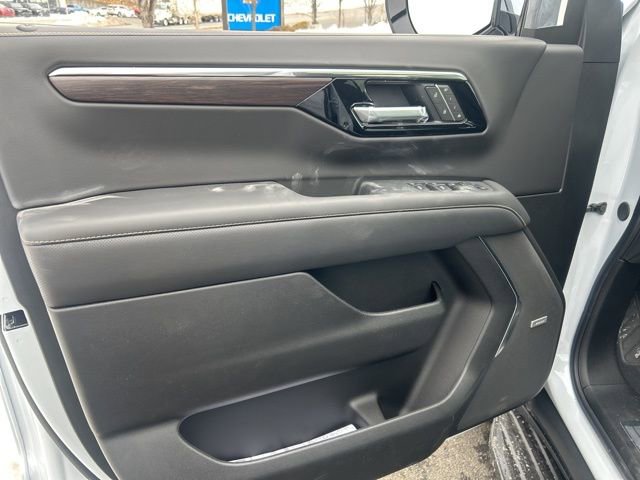 New 2026 Chevrolet Suburban Premier w/ Sun And Tow Package image 10