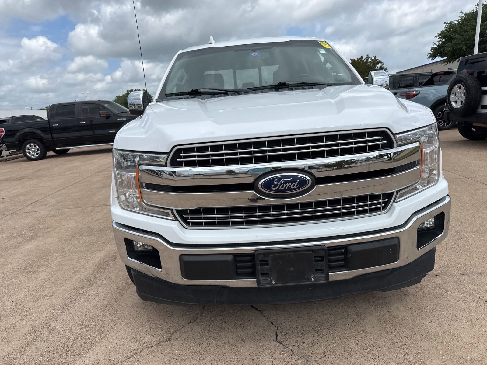 Used 2018 Ford F150 Lariat image 2