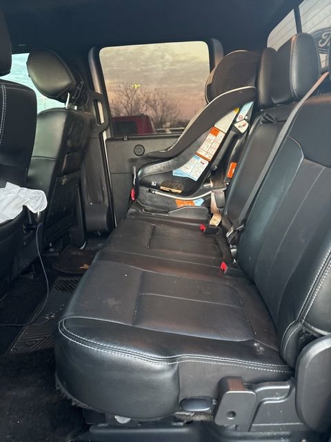 Used 2015 Ford F250 Lariat w/ Lariat Interior Package image 3