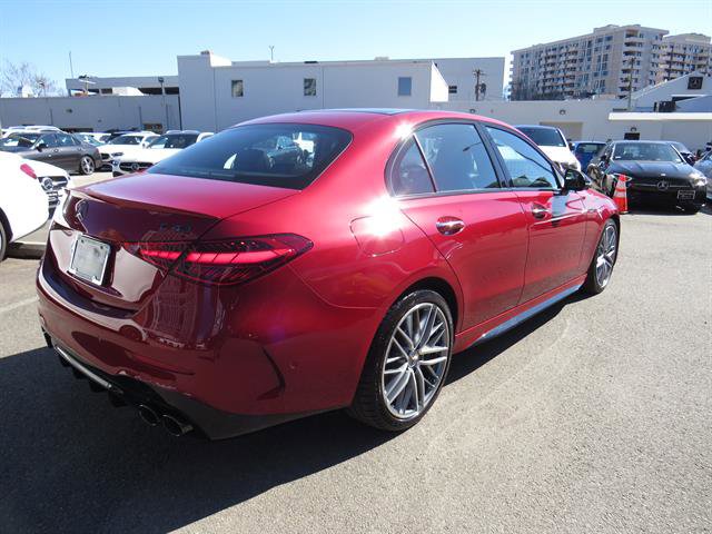 Used 2025 Mercedes-Benz C 43 AMG 4MATIC Sedan image 4