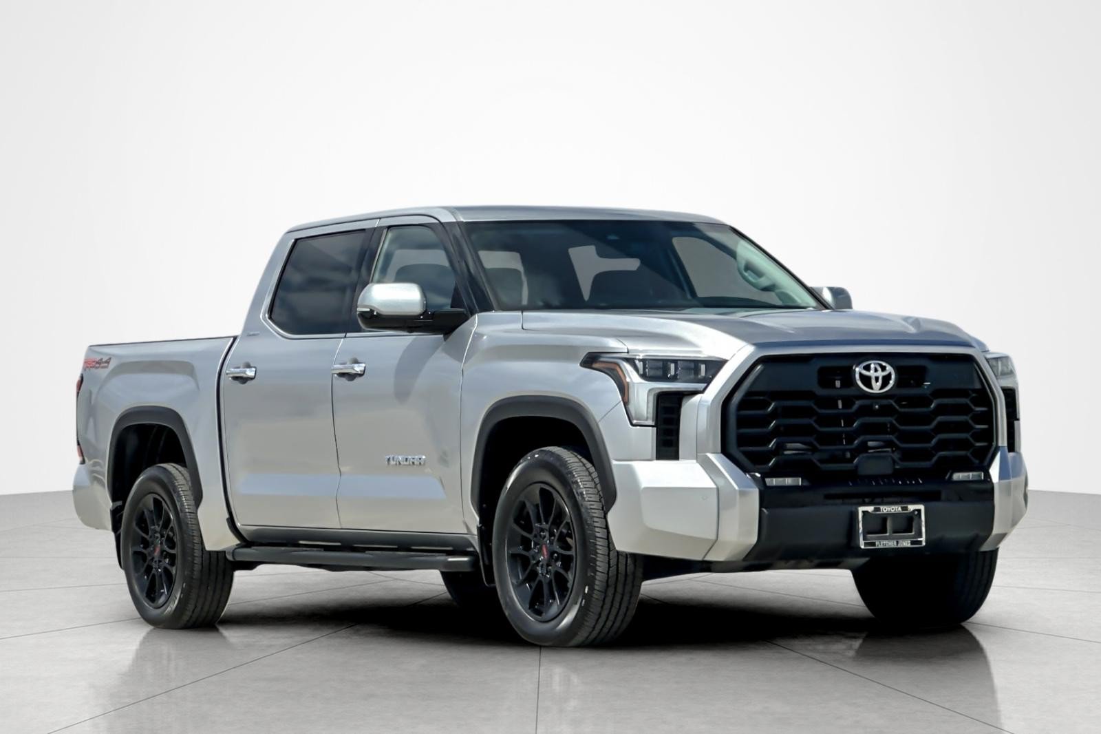 Used 2023 Toyota Tundra Limited w/ TRD Off-Road Package AWD/4WD image 7