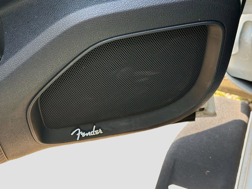 Used 2024 Nissan Titan PRO-4X w/ Pro-4x Convenience Package image 11