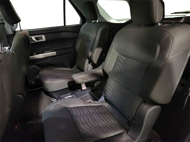 Used 2021 Ford Explorer XLT image 19
