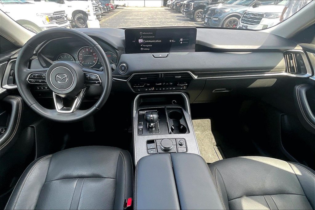 Used 2025 MAZDA CX-90 3.3 Turbo w/ Preferred Package AWD/4WD image 14