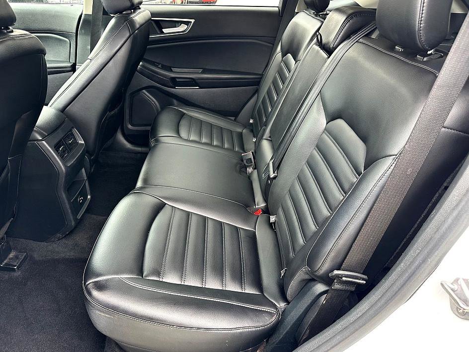 Used 2022 Ford Edge SEL image 30